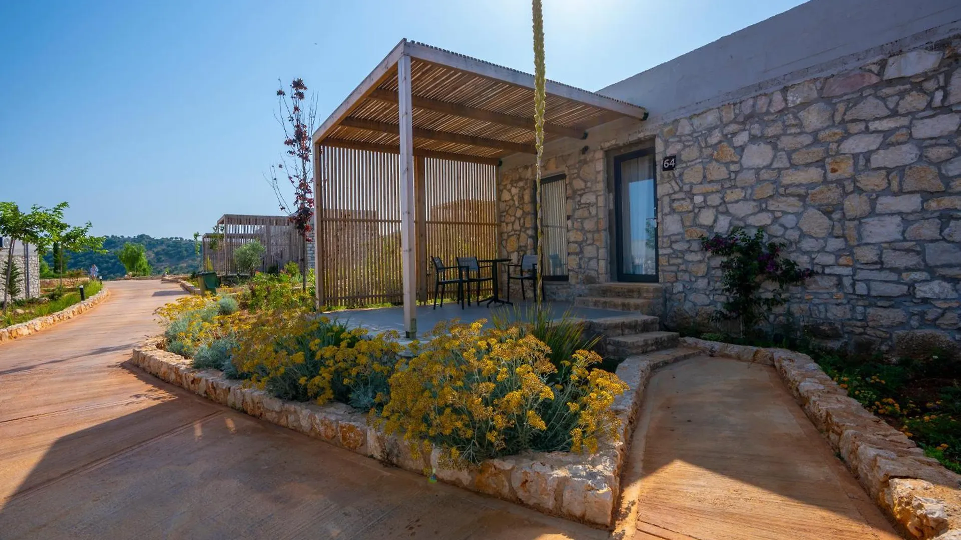 Arameras Beach Resort Ksamil