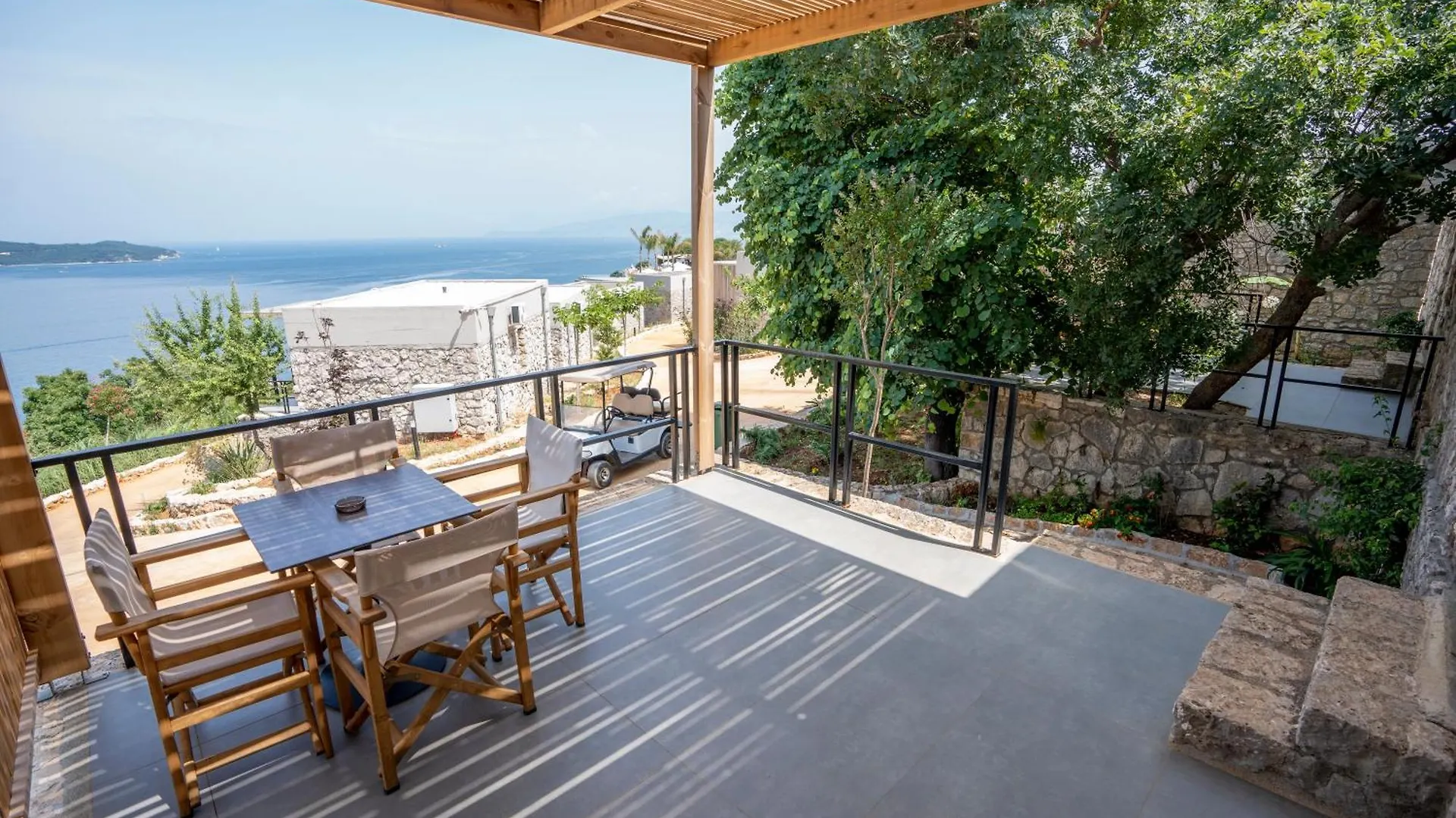 Arameras Beach Resort Ksamil