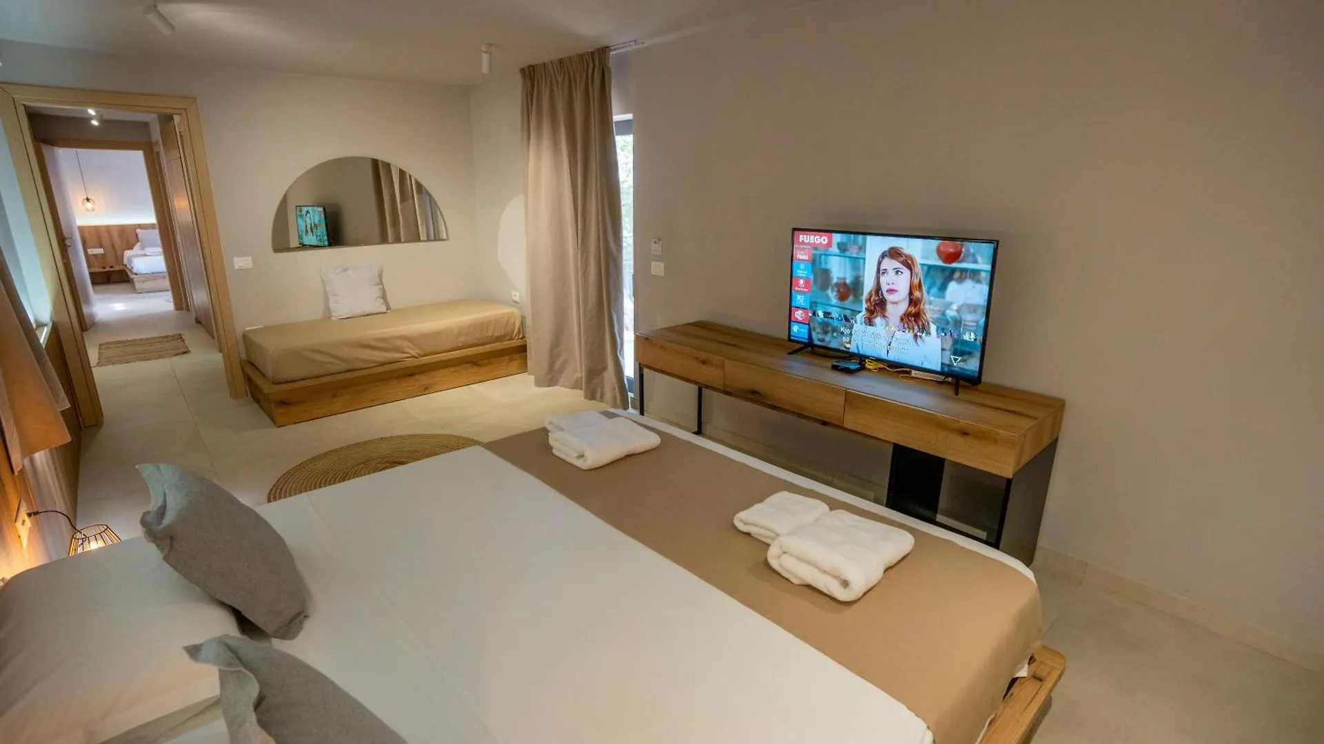 Arameras Beach Resort Ksamil