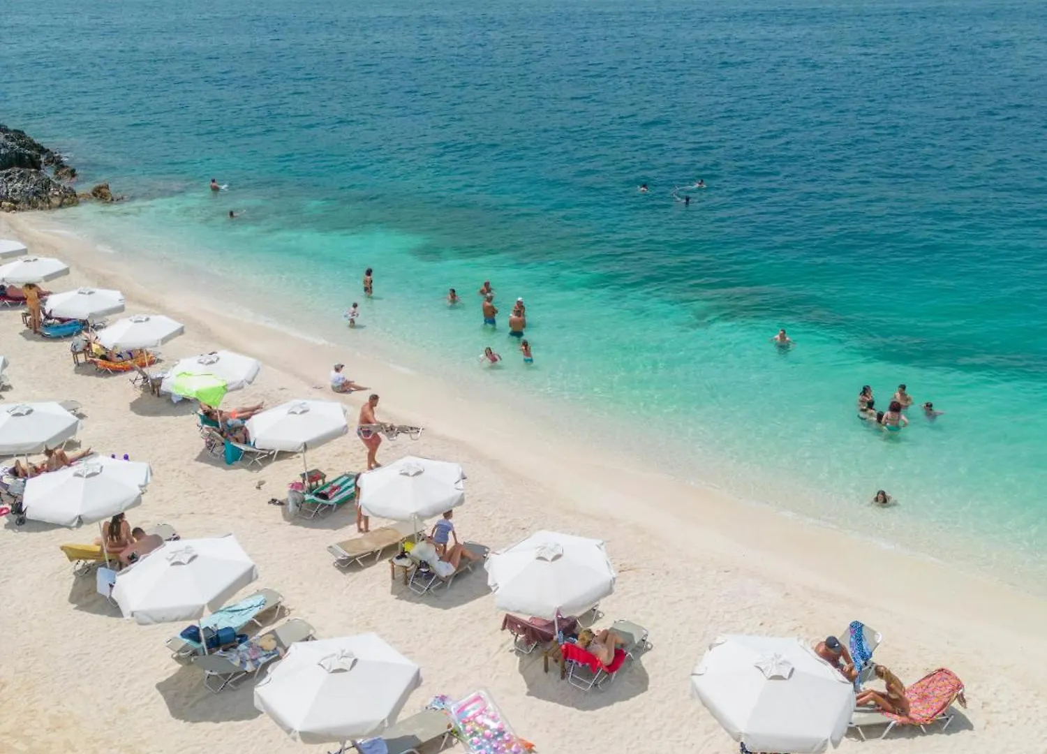 Arameras Beach Resort Ksamil Albânia