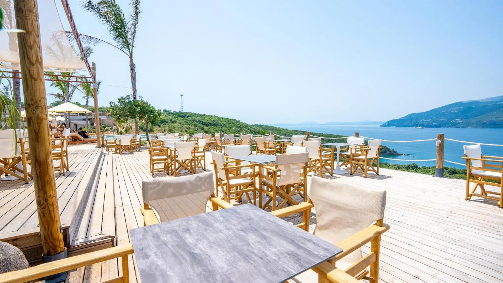 Arameras Beach Resort Ksamil 4*,  Albânia