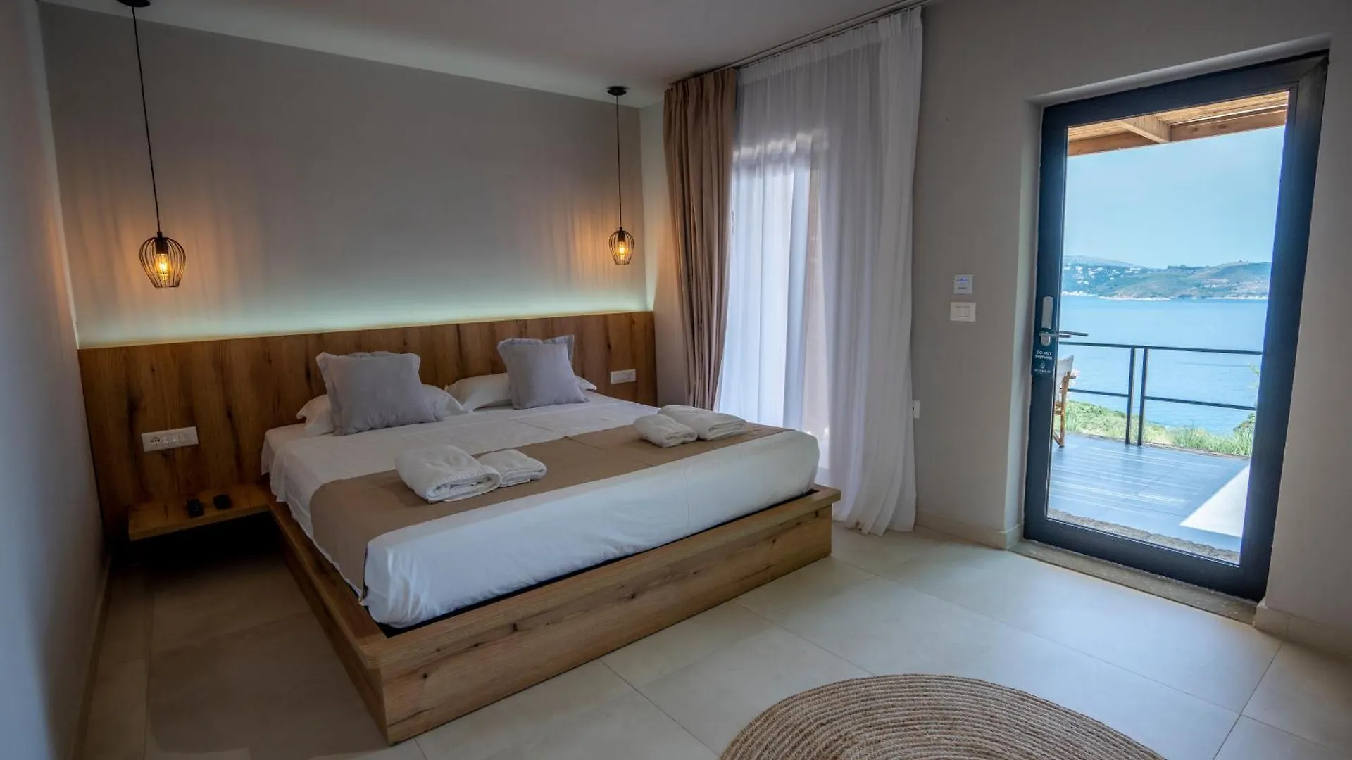 Arameras Beach Resort Ksamil