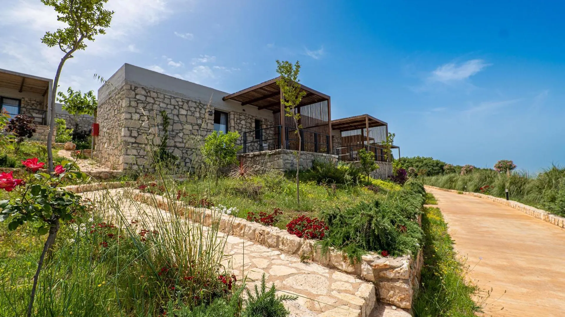 Arameras Beach Resort Ksamil