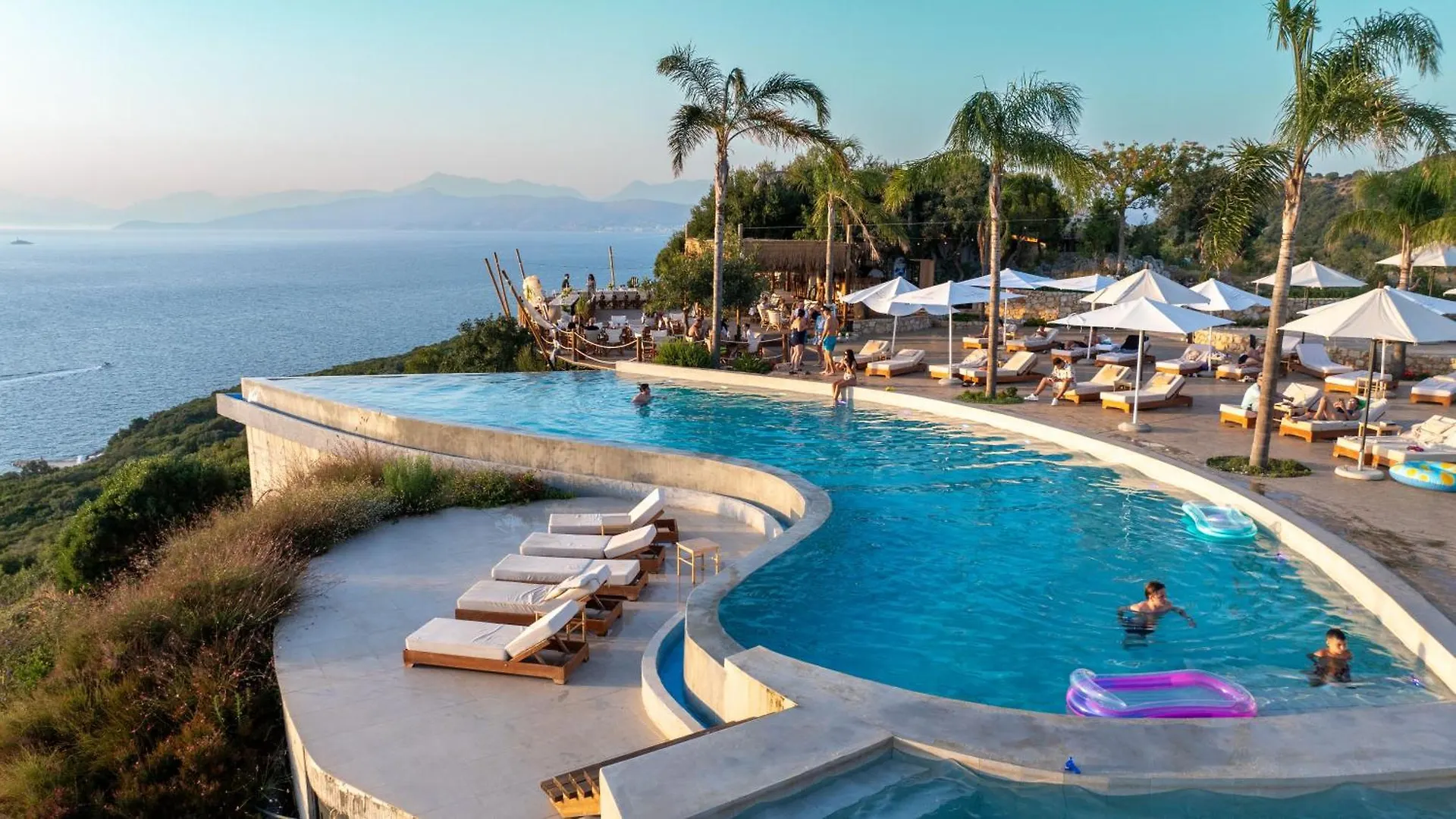 Arameras Beach Resort Ksamil 4*,  Albania